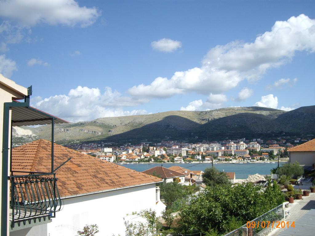 Apartment Ive Trogir Ruang foto