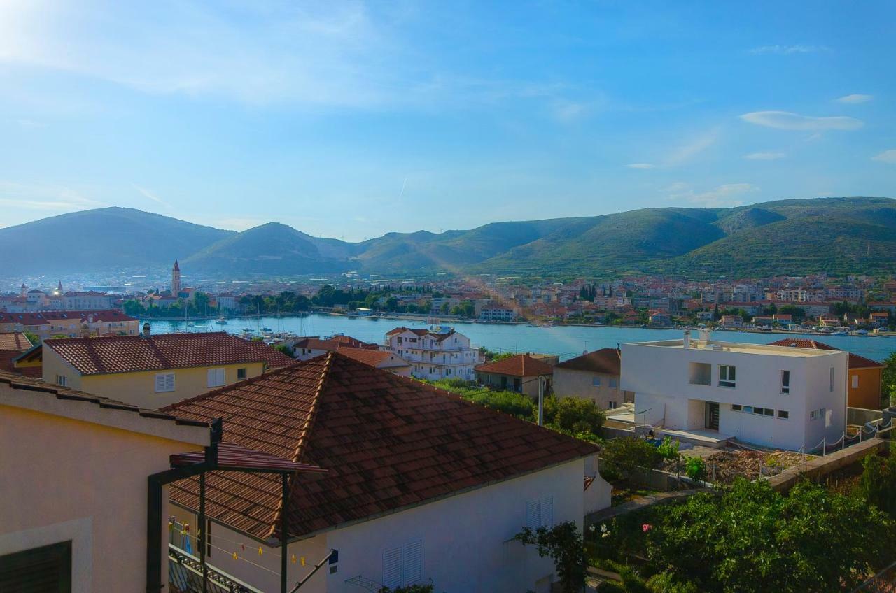 Apartment Ive Trogir Bagian luar foto