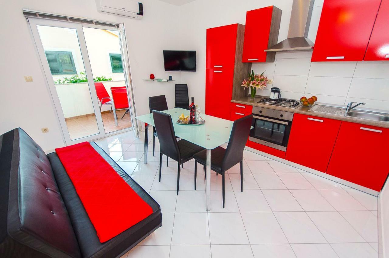 Apartment Ive Trogir Bagian luar foto