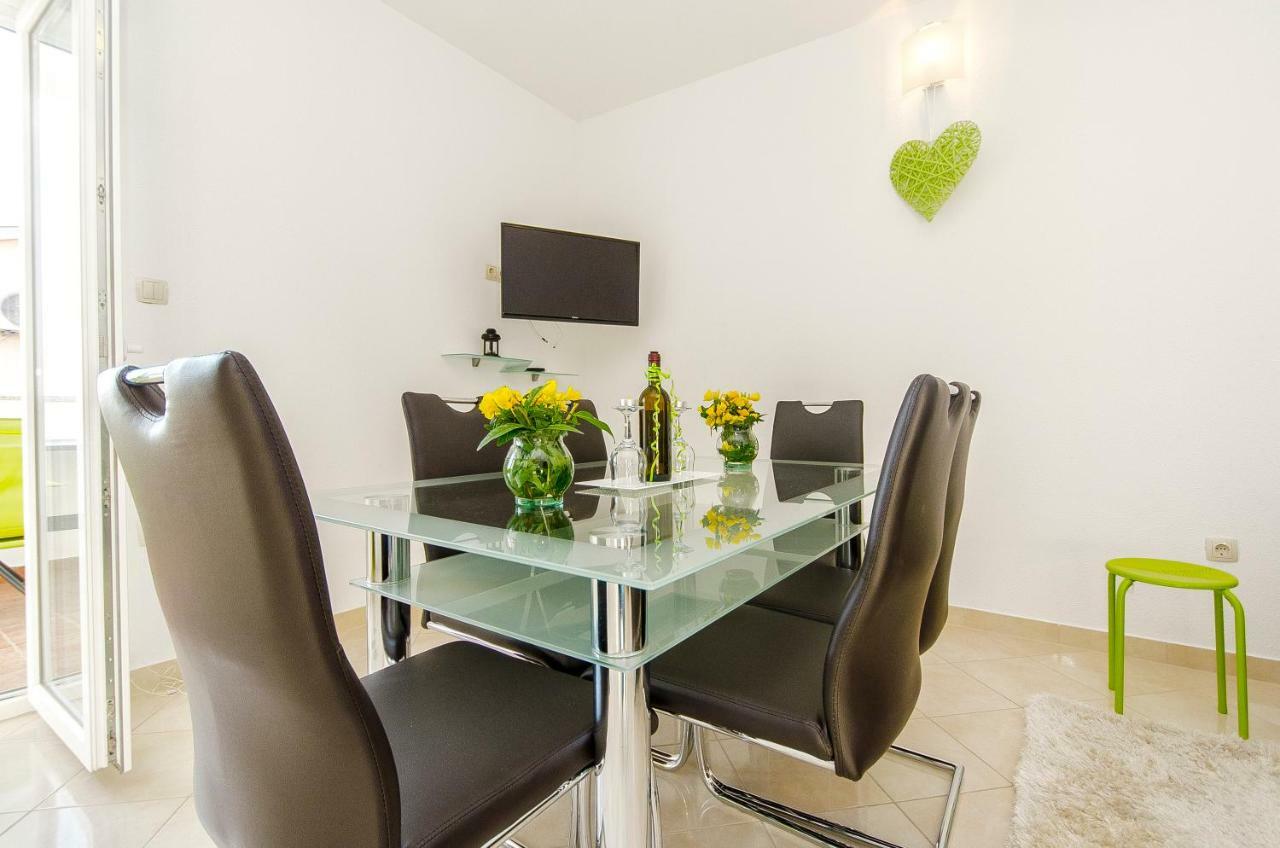 Apartment Ive Trogir Bagian luar foto