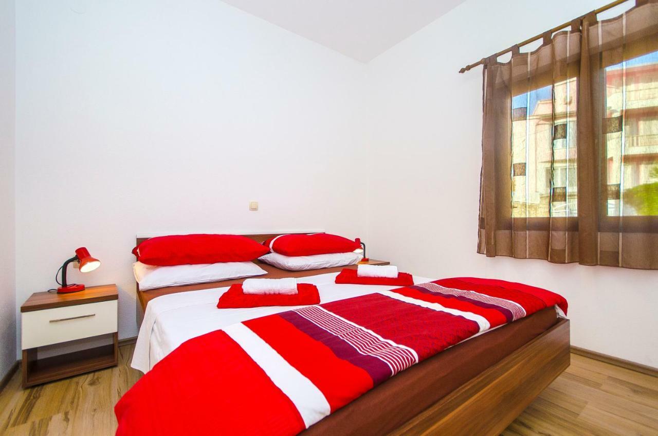 Apartment Ive Trogir Bagian luar foto